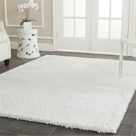 SAFAVIEH 4 x 4 ft. Square White California Shag Rug SG151-1010-4SQ